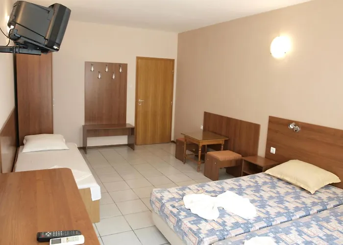 Guestrooms Maria Antoaneta 2*